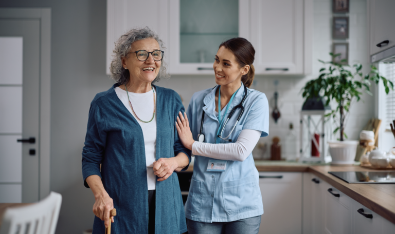 Nurse conducting house call. Appointment Scheduling & Planning for House Calls.